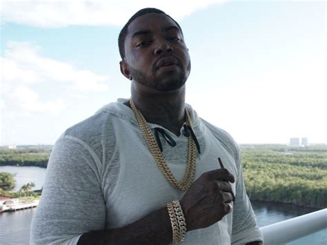 Money in the bank is a hip hop single from lil scrappy's debut album bred 2 die born 2 live, featuring young buck. Lil Scrappy "Confident" Album Stream, Cover Art & Tracklist | HipHopDX