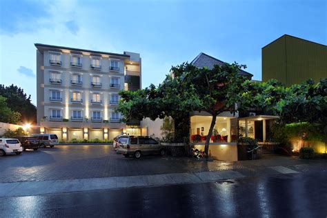 Cari hotel di yogyakarta, indonesia. Emersia Malioboro Hotel in Yogyakarta | Hotel Rates ...