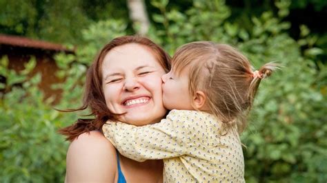 6 Reasons You Should Try Dating A Single Mom Lifehack