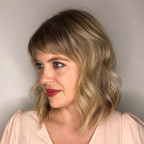 Side Swept Bangs Hairstyles The Most Complete Guide To The Fringe