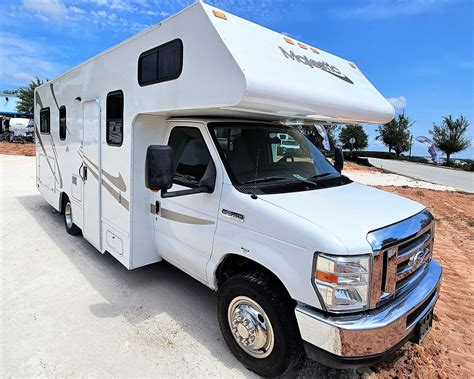 2015 Thor Majestic Rvs For Sale Rvs On Autotrader