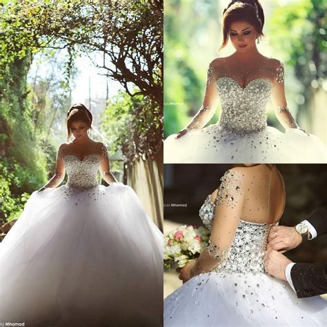 2016 Long Sleeve Wedding Dresses With Rhinestones Crystals Backless