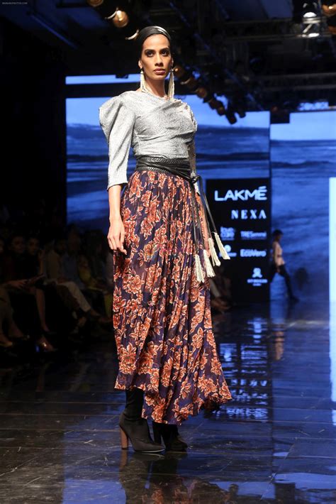 Model walk the ramp for Ritu Kumar at Lakme Fashion Week Day 3 on 23rd ...