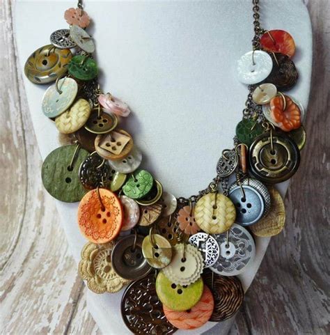36 Innovative And Beautiful Button Crafts Diy To Make