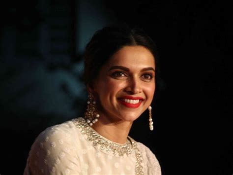 Deepika Padukone Says She Misses Being A Part Of Shah Rukhs Films