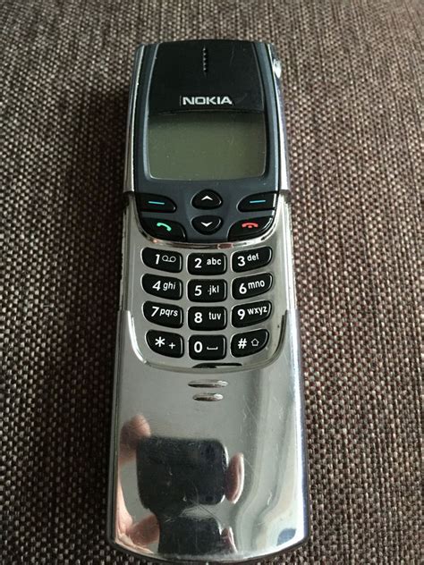 Nokia 8810 Silver Metallic Unlocked Gsm Phone Vintage