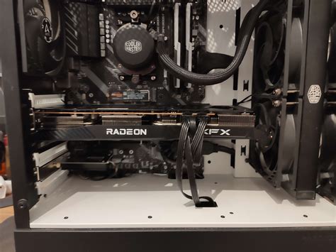 XFX RX 67XTYJFDV placa de vídeo AMD Radeon RX 6700 XT 12 GB GDDR6