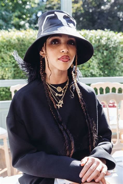 all the best front row action at the fall 2019 couture shows fka twigs how to look pretty