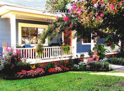 Working with a small budget and small yard? 11 beautiful Rose Garden Designs for small yard ...