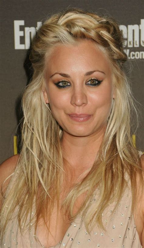 25 Flawless Kaley Cuoco Hairstyles To Inspire You Kaley Cuoco Hair