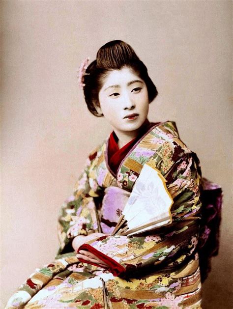Vintage Japanese Kimono Geisha Makeup Geisha Art Suzuki Swift