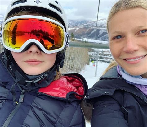 Ski Bunnies From Gwyneth Paltrow And Apple Martins Best Twinning Moments E News