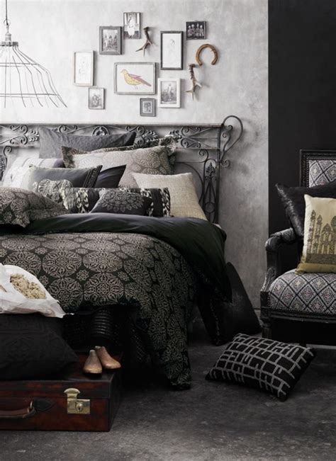 Maybe you would like to learn more about one of these? 13 Dark Bedrooms With A Subtle Halloween Vibe