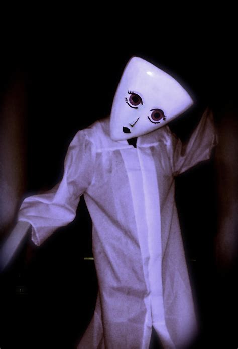 The Mask Courage The Cowardly Dog Cosplay By Wolf Of Badassery On