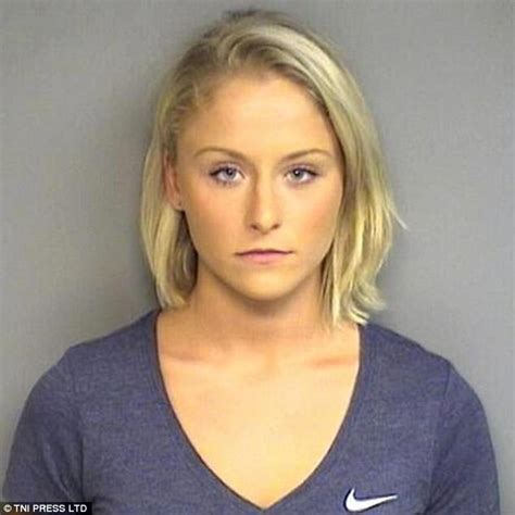 Female Felons Who Look Hot In Their Mugshots Daily Mail Online