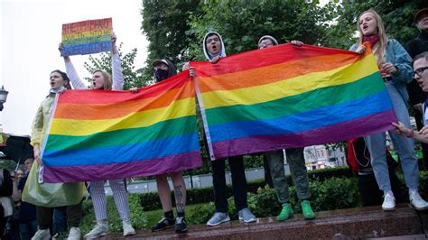 Russian Supreme Courtroom Bans The Entire Lgbtq Motion And Types