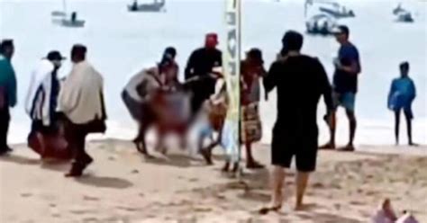 Muere Una Turista Estadounidense Atacada Por Un Tiburón En Una Playa De