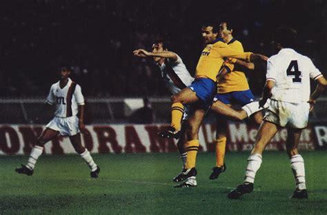 Psg Juventus 1983 - PSG - Juventus 2-2, 19/10/83, Coupe des Coupes 83-84 - Histoire du #PSG