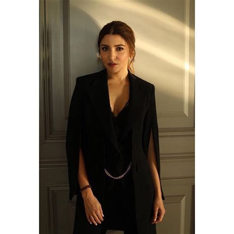 Click here to subscribe to times of india's. 38 Hottest Anushka Sharma Photos | Sexy Near-Nude Bikini ...