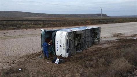 Yozgat Ta Yolcu Otob S Devrildi L Yaral Son Dakika