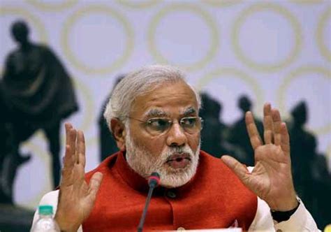 Modi Slams Chautalas Targets Cong For Vadra Land Deals Bollywood News India Tv