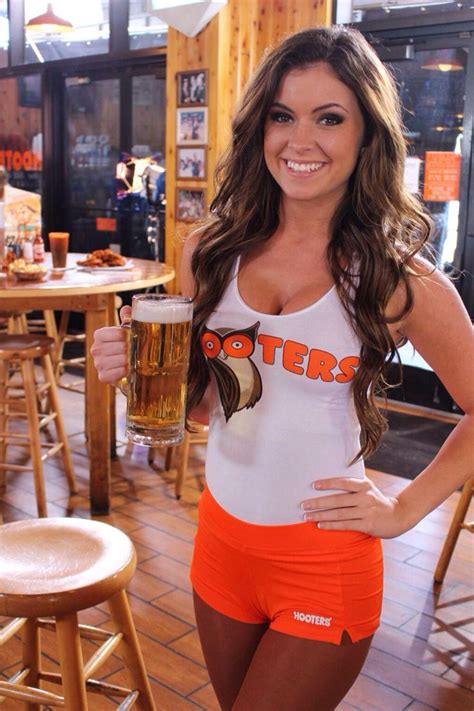 Pin On Hooters Girls