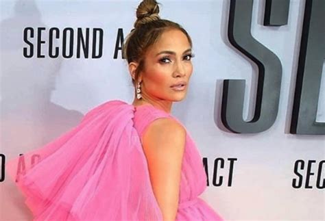 Jennifer Lopez Avverte I Maschi Sotto I 33 Anni Sono Inutili Radio 105