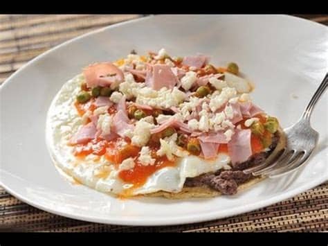 Aquí encontrarás deliciosas recetas para cocinar con niños. Huevos motuleños - Mexican fried eggs - Recetas de ...