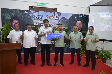 2.pilih tahun yang ingin dimuat turun. Penyerahan Projek Pembangunan Santuari Gajah Johor (Jes ...