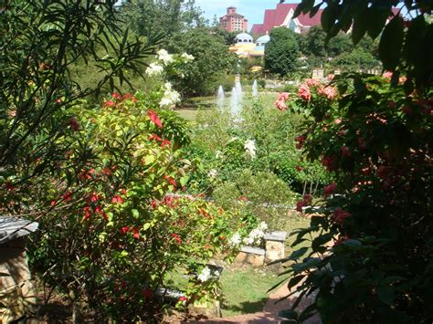 Pandéglang), adalah sebuah kabupaten di provinsi banten, indonesia. imahzlan: Taman Seribu Bunga, Ayer Keroh, Melaka