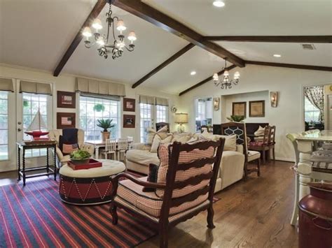 Create the room you've always wanted with our expert ideas and tips for planning your next remodeling project. interior ranch style homes | House Interior Ideas Tag ...