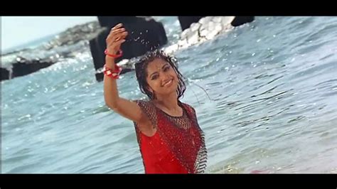 Sexy Siren Mamta Mohandas Wet Body Show Hottest Beach Erotic Song Lanka