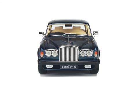 Download Classic Bentley T2 Luxury Car Wallpaper