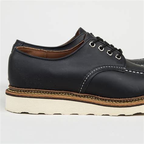 Red Wing 8106 Classic Oxford Moc Toe Shoes Black Chrome Leather