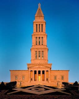 Along the inner steps of the temple are two large bronze sphinxes. Jamie Ü: George Washington Masonic Temple - Alexandria