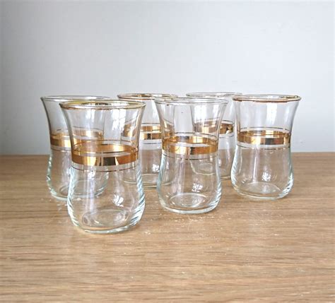 Vintage Shot Glasses With Dish Set Of 6 Gold Gilt Liqueur Etsy Uk