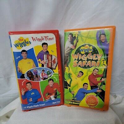 VHS LOT OF 2 The WIGGLES Wiggle Time Wiggly Safari FREE