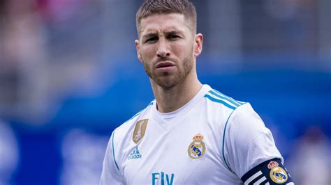 Big Request Zidane Wants Sergio Ramos To Stay Thewistle