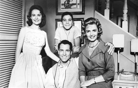 Shelley Fabares Played Mary On The Donna Reed Show See Her Now At 77