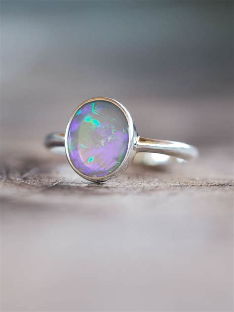 Australian Opal Ring In Gold Build Your Own Gardens Of The Sun