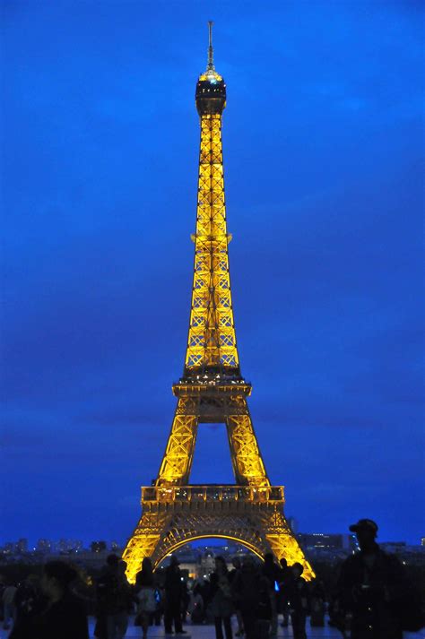 Torre Eiffel Colisito