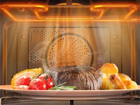 El horno microondas es un aparato práctico gracias a que cocina los alimentos con mucho más rapidez que otros métodos y puede usarse para descongelar la comida congelada. Cómo cocinar la quinua en un horno microondas para lograr ...