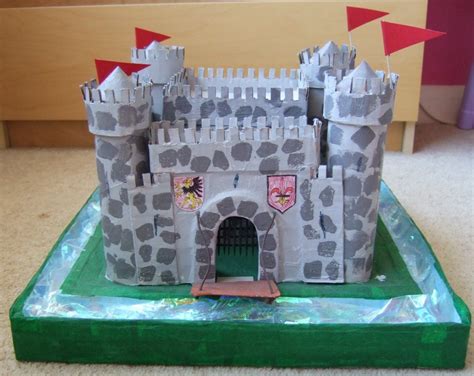 Emys Crafty Blog Cardboard Box Castles My 3ms Class Did These For