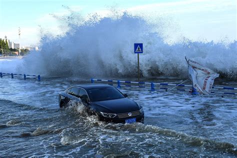 East China On Highest Alert As Typhoon In Fa Lingers