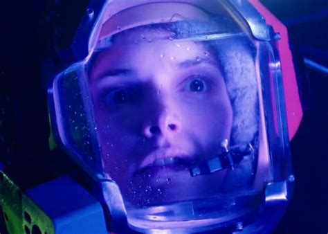 How James Cameron Recorded Dialogue Underwater for 'The Abyss'