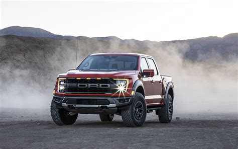 These Are The Most Powerful V8 Pickup Trucks Ever Made
