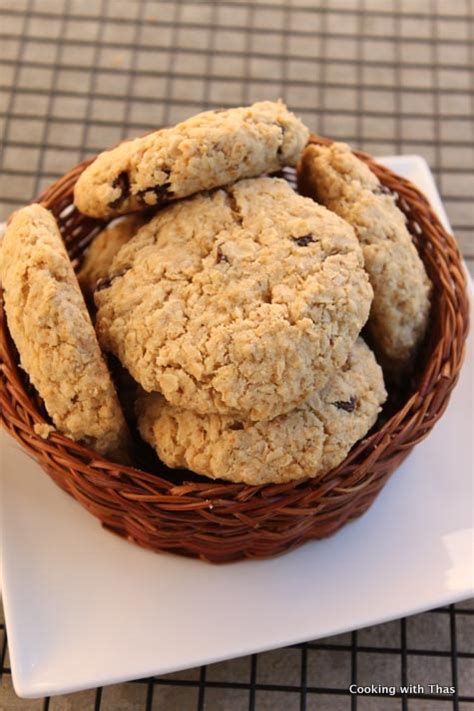 A lot of people have never cooked their own oatmeal before because they just never considered how to do it. Easy Eggless Oats Cookies - Cooking with Thas - Healthy ...