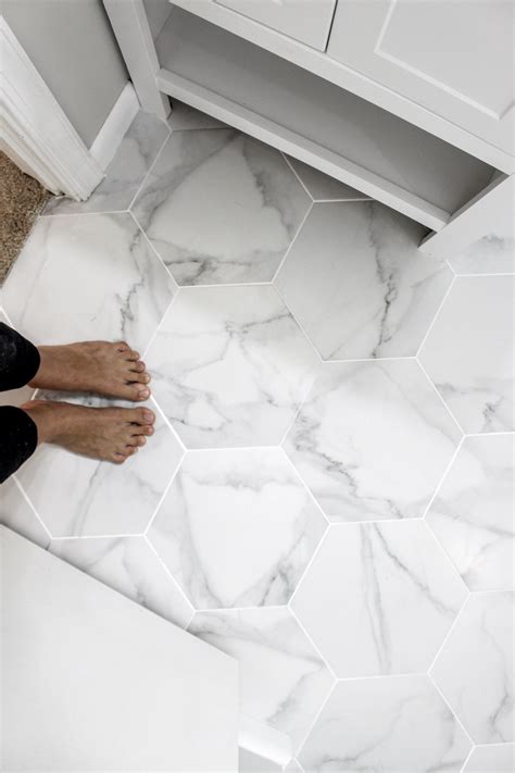 This Porcelain Hexagon Floor Tile We Are Swooning Over Hexagon Tile