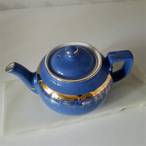 Hall Teapot Blue And Gold 6 Cup Porcelain Teapot Made In The Usa Mid