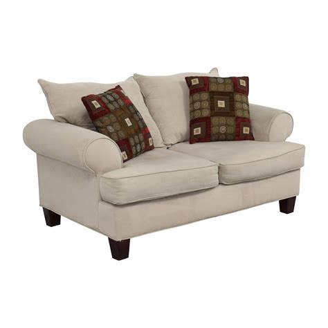 Explore our collection of modern home furnishings, customize fabrics & finishes, get expert design advice & save with comfort club. 67% OFF - Bob's Discount Furniture Bob's Discount ...